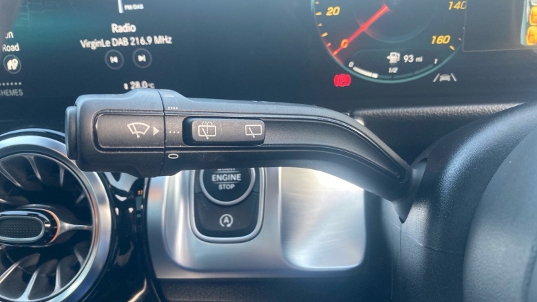 Mercedes-Benz GLB 200 AMG Line Premium + Night Ed 5dr 7G-Tronic Petrol Estate